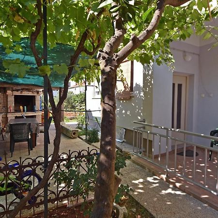 Apartment Meri- Near The Zadar Main Bus Station Dış mekan fotoğraf