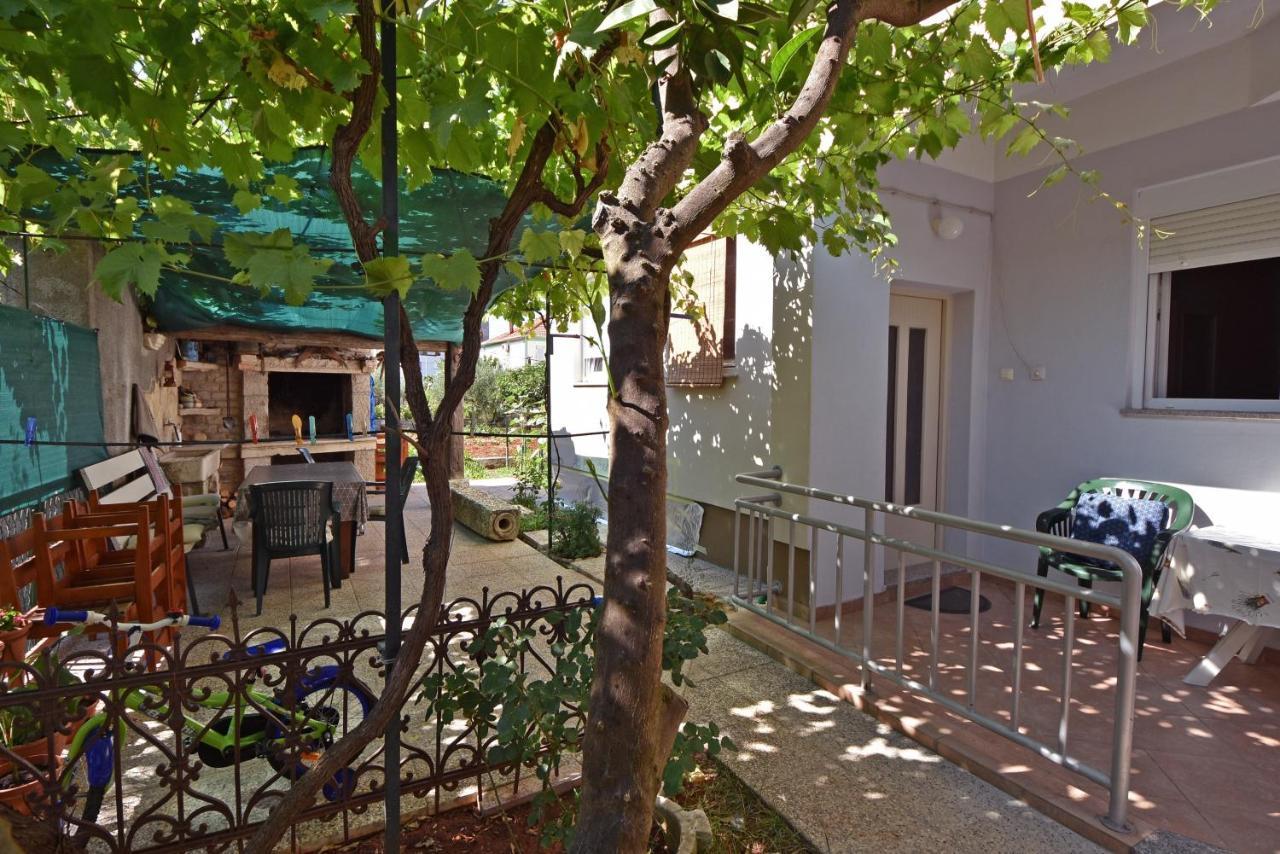 Apartment Meri- Near The Zadar Main Bus Station Dış mekan fotoğraf