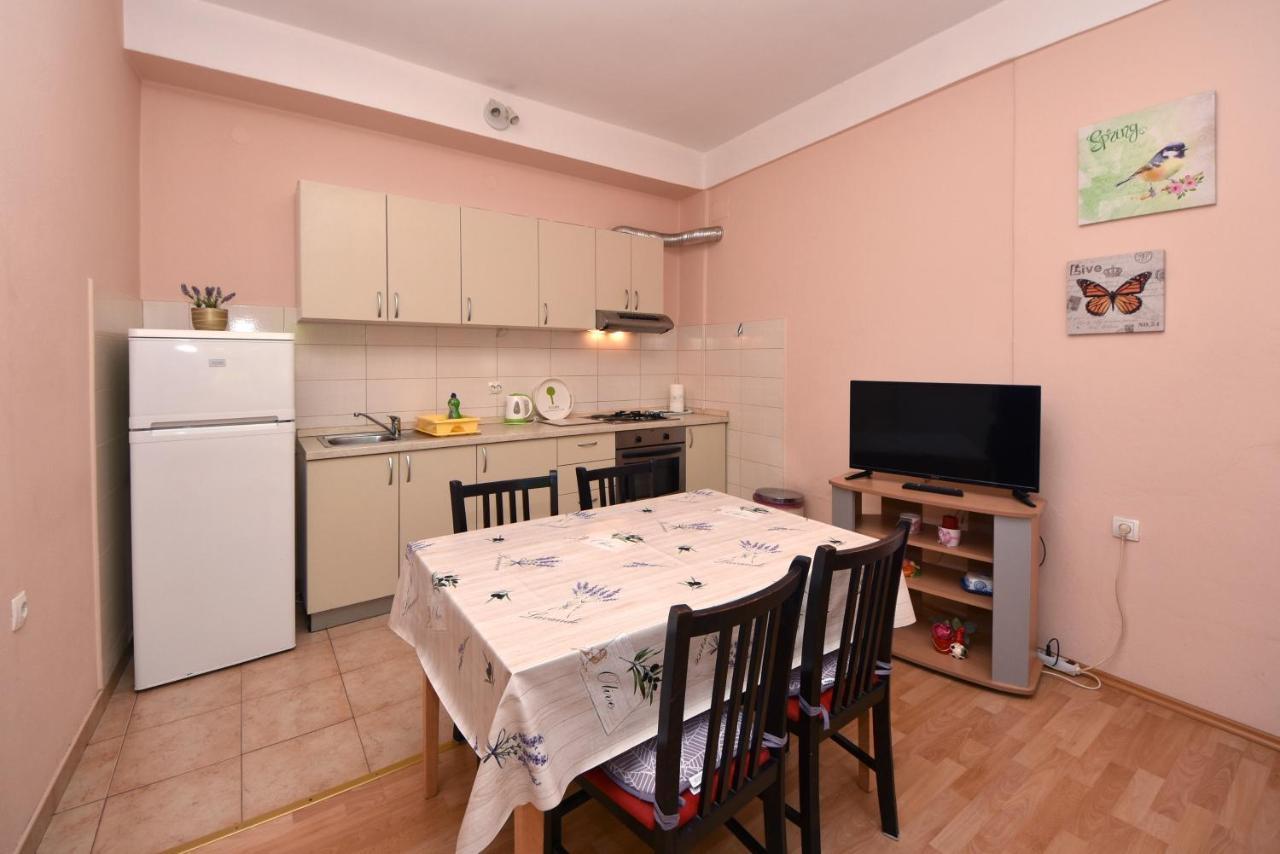 Apartment Meri- Near The Zadar Main Bus Station Dış mekan fotoğraf